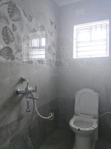 Common Bathroom Image of 950 Sq.ft 2 BHK Apartment / Flat for sale in Pammal Chennai for Rs. 6150000