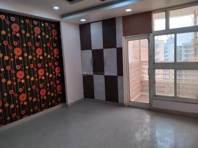 Bedroom Image of 2100 Sq.ft 4 BHK Apartment / Flat for sale in Ramprastha Coral Heights, Vaishali Ghaziabad for Rs. 32500000
