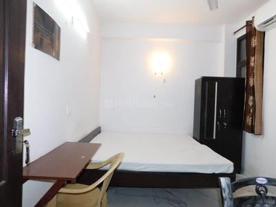 Bedroom Image of Agarwal&#x27;s Paying guest in Sector 126, Noida