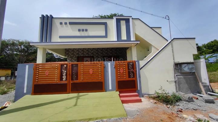 Selvi green square Main Image 1