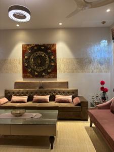 Bedroom Image of 1850 Sq.ft 3 BHK Apartment / Flat for sale in Mahagun Moderne, Sector 78 Noida for Rs. 27000000