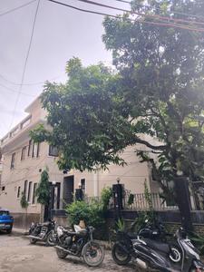Building Image of 1000 Sq.ft 2 BHK Apartment / Flat for rent in Rajpur Khurd Village New Delhi for Rs. 31000