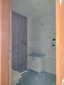 Common Bathroom Image of 1095 Sq.ft 2 BHK Apartment / Flat for sale in Devla Greater Noida for Rs. 4001000