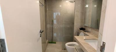 Bathroom Image of 838 Sq.ft 2 BHK Apartment / Flat for sale in Hiranandani Atlantis A And B Wing, Powai Mumbai for Rs. 37500000