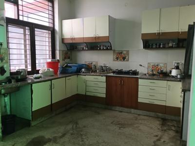 Kitchen Image of 3400 Sq.ft 6 BHK Independent House for sale in Sector 51 Noida for Rs. 90000000