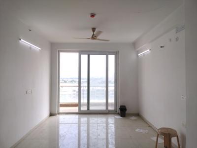 Living Room Image of 1940 Sq.ft 3 BHK Apartment / Flat for rent in Omaxe Royal Residency, Sector 79 Faridabad for Rs. 45000