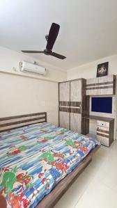 Bedroom Image of 1650 Sq.ft 3 BHK Apartment / Flat for sale in Kumar Picasso, Hadapsar Pune for Rs. 24000000