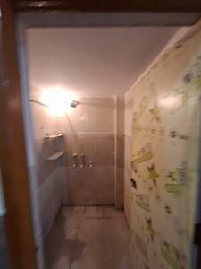 Bathroom Image of 810 Sq.ft 2 BHK Independent House for sale in Maruti Kunj Gurgaon for Rs. 6000000