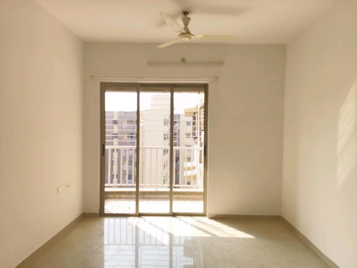 2 BHK Flat for rent in Palava Phase 1 Nilje Gaon, Thane 864 Sqft