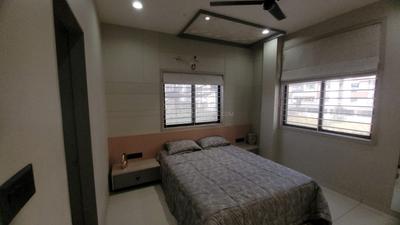 Bedroom Image of 1400 Sq.ft 3 BHK Apartment / Flat for sale in Fatehgunj Vadodara for Rs. 7500000