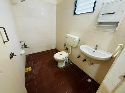 Image of 1250 Sq.ft 2 BHK Apartment / Flat for rent in Satellite, Ahmedabad for Rs. 25000