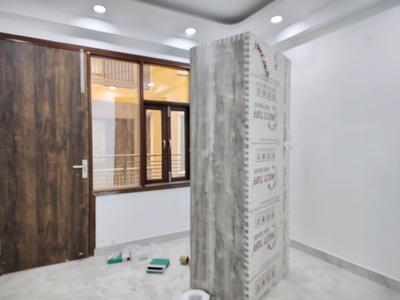 Bedroom Image of 1110 Sq.ft 3 BHK Apartment / Flat for sale in Mehrauli New Delhi for Rs. 7500000