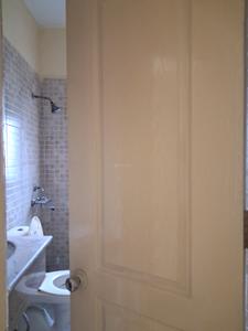 Common Bathroom Image of 1265 Sq.ft 3 BHK Apartment / Flat for sale in Paras Tierea, Sector 137 Noida for Rs. 10500000
