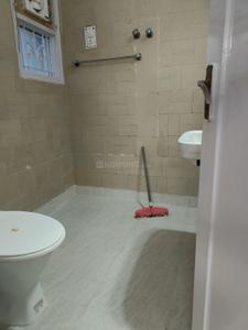Image of 1700 Sq.ft 4 BHK Apartment / Flat for sale in Prince Apartments, Patparganj, New Delhi for Rs. 27500000