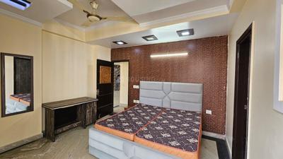 Bedroom Image of 2030 Sq.ft 4 BHK Penthouse for sale in Amrapali Princely Estate, Sector 76 Noida for Rs. 20000000