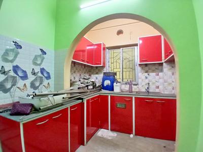Kitchen Image of 1080 Sq.ft 3 BHK Apartment / Flat for sale in Keshtopur Kolkata for Rs. 4050000
