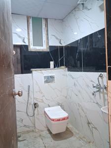 Common Bathroom Image of 1500 Sq.ft 3 BHK Apartment / Flat for sale in Swastik AVS Infra Homes, Sector 102 Noida for Rs. 5800000
