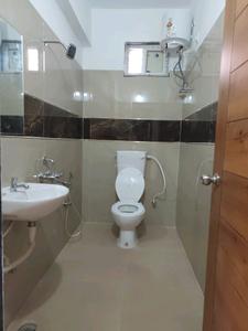 Common Bathroom Image of 1150 Sq.ft 2 BHK Apartment / Flat for rent in Gachibowli Hyderabad for Rs. 40000