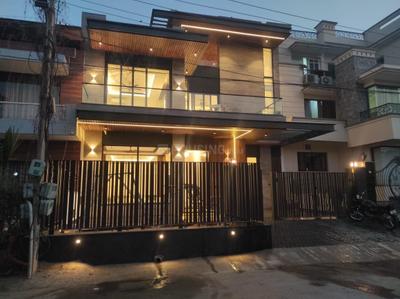 Image of 2700 Sq.ft 5 BHK Independent House for sale in Sector 78, Mohali for Rs. 92500000