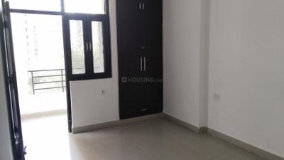 Bedroom Image of 1650 Sq.ft 3 BHK Apartment / Flat for sale in Skytech Merion Residency II, Crossings Republik Ghaziabad for Rs. 10500000