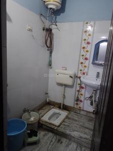 Bathroom Image of 550 Sq.ft 1 BHK Apartment / Flat for sale in Indirapuram Ghaziabad for Rs. 3800000