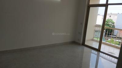 Bedroom Image of 1550 Sq.ft 3 BHK Apartment / Flat for sale in Mahagun Mascot, Crossings Republik Ghaziabad for Rs. 11900000