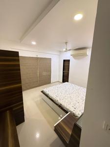 Bedroom Image of 2200 Sq.ft 3 BHK Apartment / Flat for rent in Arihant Nandini Heights, Paldi Ahmedabad for Rs. 48000