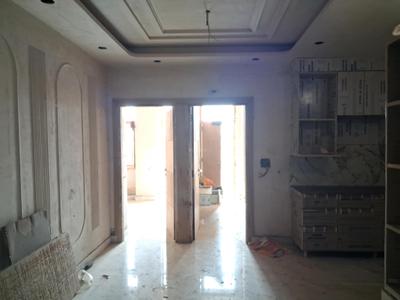 Living Room Image of 1100 Sq.ft 2 BHK Apartment / Flat for sale in Avenue 1, Sector 73 Noida for Rs. 4269000