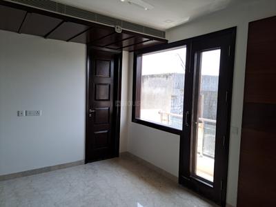 Bedroom Image of 4500 Sq.ft 4 BHK Builder Floor for rent in New Friends Colony New Delhi for Rs. 295000
