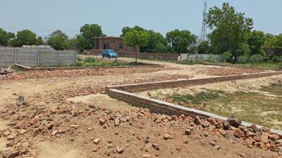 Image of 450 Sq.ft Residential Plot / Land for sale in Naujhil, Mathura for Rs. 600000