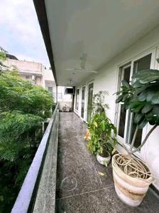 Balcony Image of 4500 Sq.ft 5 BHK Builder Floor for sale in Sector 4 Gurgaon for Rs. 39800000
