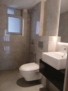 Common Bathroom Image of 1280 Sq.ft 3 BHK Apartment / Flat for sale in Chembur Mumbai for Rs. 35000000
