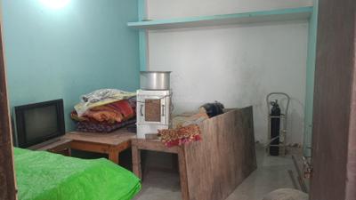 Bedroom Image of 800 Sq.ft 2 BHK Builder Floor for rent in Sarojini Nagar Lucknow for Rs. 6500