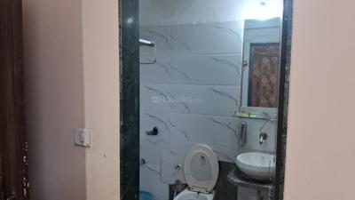 Narayan Greenscapes Bathroom One 4
