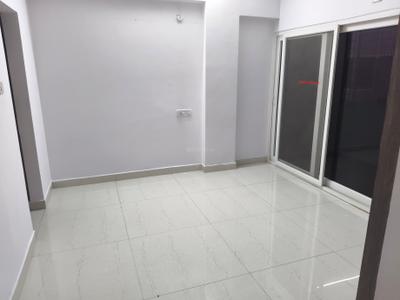 2 BHK Unfurnished Flat