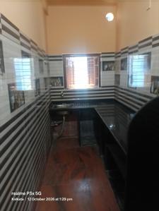 Kitchen Image of 1100 Sq.ft 3 BHK Apartment / Flat for rent in Phool Bagan Kolkata for Rs. 16000