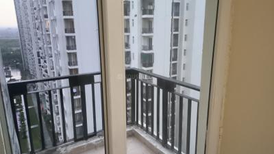 Balcony Image of 1055 Sq.ft 2.5 BHK Apartment / Flat for rent in Sikka Karnam Greens, Sector 143B Noida for Rs. 28000