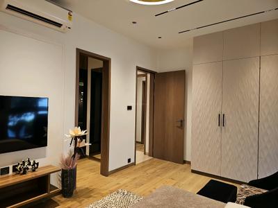 Bedroom Image of 1950 Sq.ft 4 BHK Apartment / Flat for sale in Mantra Mirari, Mundhwa Pune for Rs. 26500000