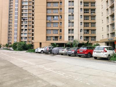Car Garage Image of 430 Sq.ft 1 BHK Apartment / Flat for sale in Godrej Nirvaan, Bhiwandi Thane for Rs. 5500000