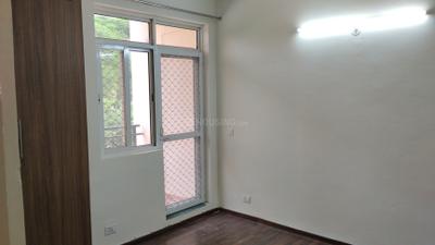 Bedroom Image of 1350 Sq.ft 3 BHK Apartment / Flat for rent in Jaypee Kosmos, Sector 134 Noida for Rs. 30000