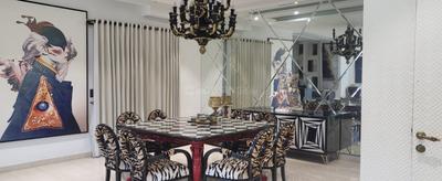 4.5 BHK Flat