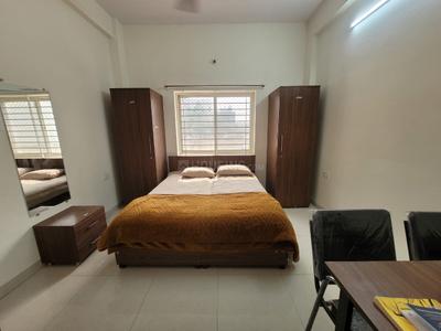Bedroom Image of 300 Sq.ft 1 RK Apartment / Flat for rent in Vijay Nagar Indore for Rs. 9999