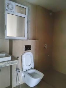 Common Bathroom Image of 691 Sq.ft 2 BHK Apartment / Flat for rent in Runwal Sanctuary, Mulund West Mumbai for Rs. 58500