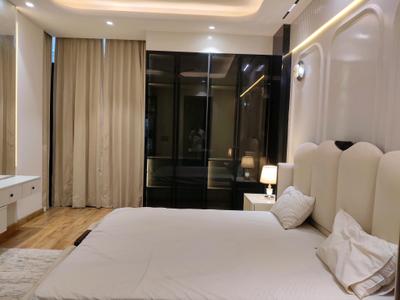 Bedroom Image of 2700 Sq.ft 4 BHK Builder Floor for sale in Mayfield Garden Luxury Floors, Mayfield Garden Gurgaon for Rs. 29000000