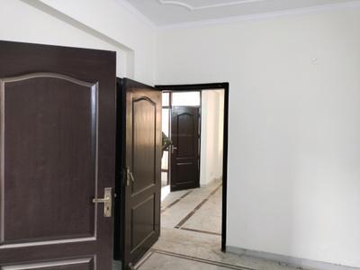 Bedroom Image of 1700 Sq.ft 3 BHK Apartment / Flat for sale in Nishat Apartment, Sector 19 Dwarka New Delhi for Rs. 27800000
