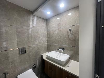 Image of 1650 Sq.ft 3.5 BHK Apartment / Flat for sale in DDA Sector Pocket B C, Vasant Kunj, New Delhi for Rs. 45000000