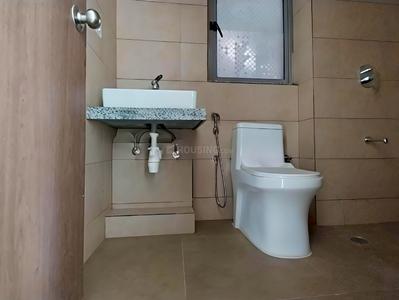 Image of 895 Sq.ft 2 BHK Apartment / Flat for rent in Kalpataru Immensa, Thane West, Thane for Rs. 37000