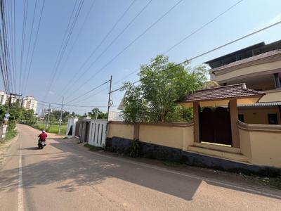 Image of 3200 Sq.ft 5 BHK Independent House for sale in Kakkanad, Kochi for Rs. 17000000