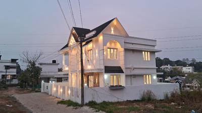 Image of 2400 Sq.ft 4.5 BHK Independent House for sale in Thevakkal, Kochi for Rs. 12900001