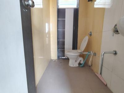 Bathroom Image of 1092 Sq.ft 2 BHK Apartment / Flat for sale in Choice Ambe Shraddha, Kamothe Navi Mumbai for Rs. 10000000